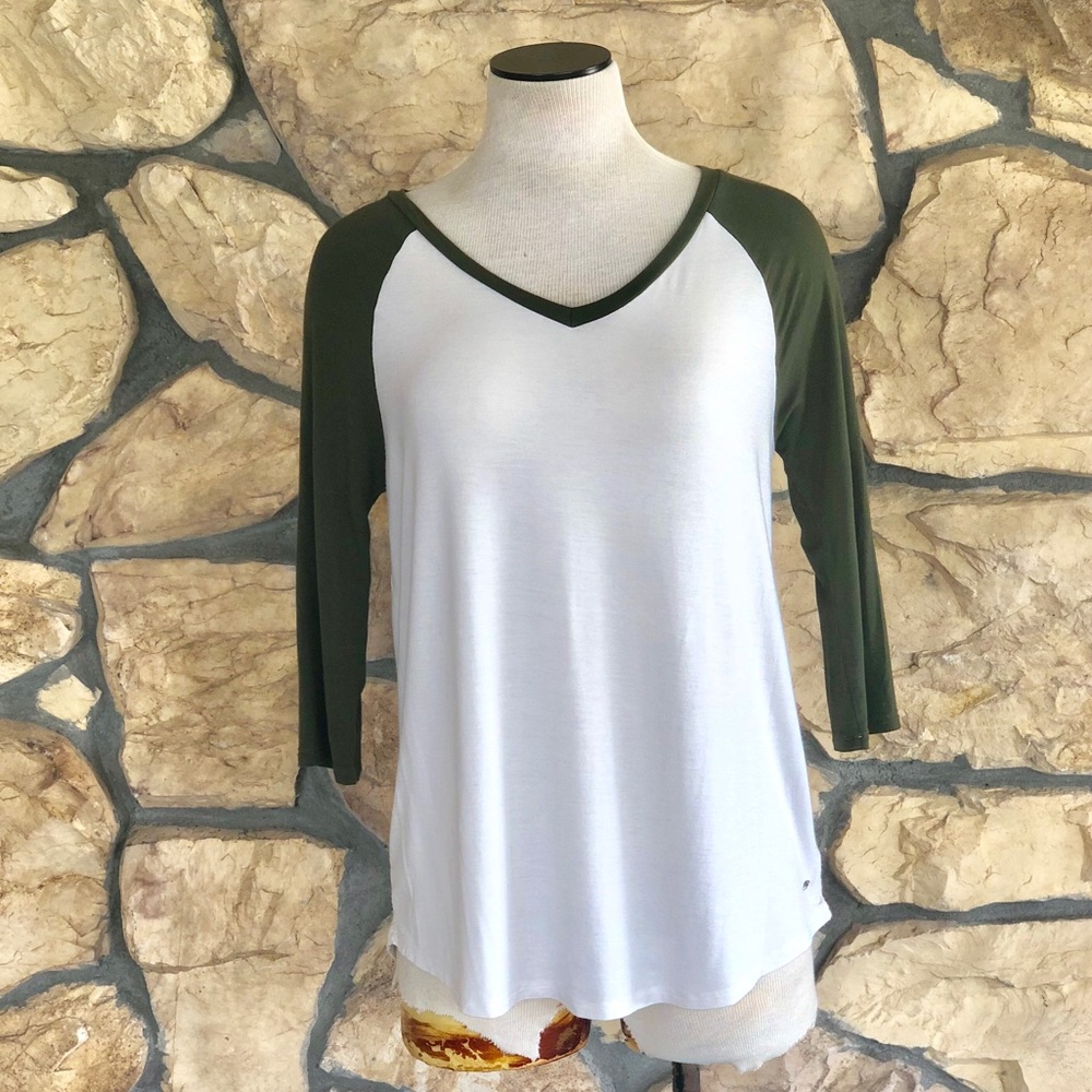 3/$20 White and Green Baseball Tee - Picture 1 of 3